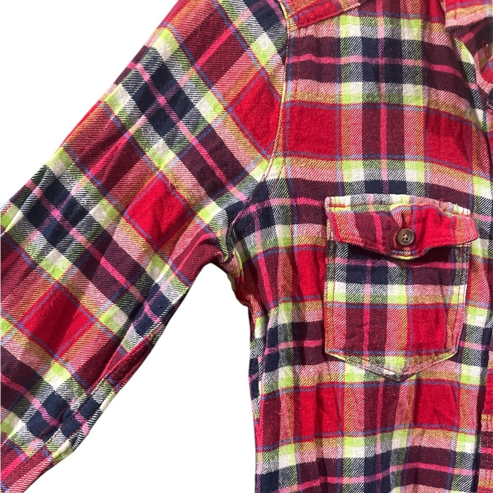Plaid Checkered Button-Down Top XS – Cozy Fall/Winter 🍂✨ - Picture 2 of 10